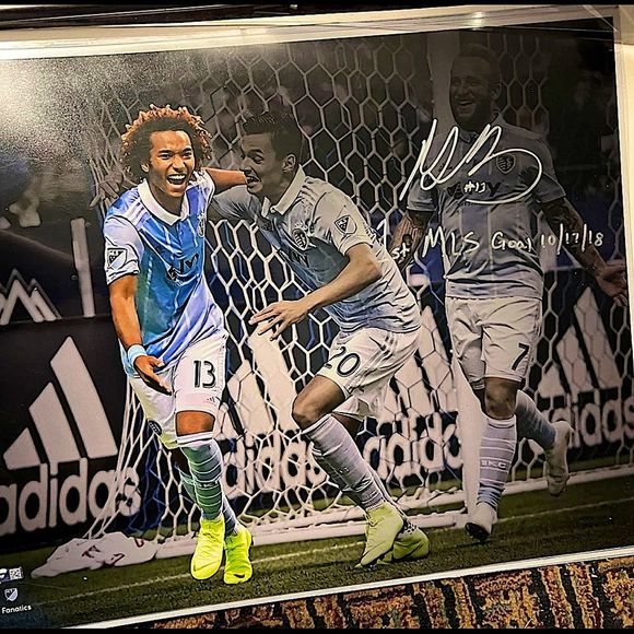 Authantic Autographed Sporting Kansas City Gianluca Busio Fanatics Photograph